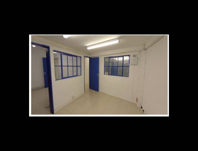 140M² WAREHOUSE TO LET IN OBSERVATORY